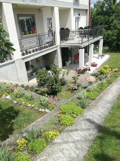 Apartman Bilja Vrnjačka Banja Eksteriør billede